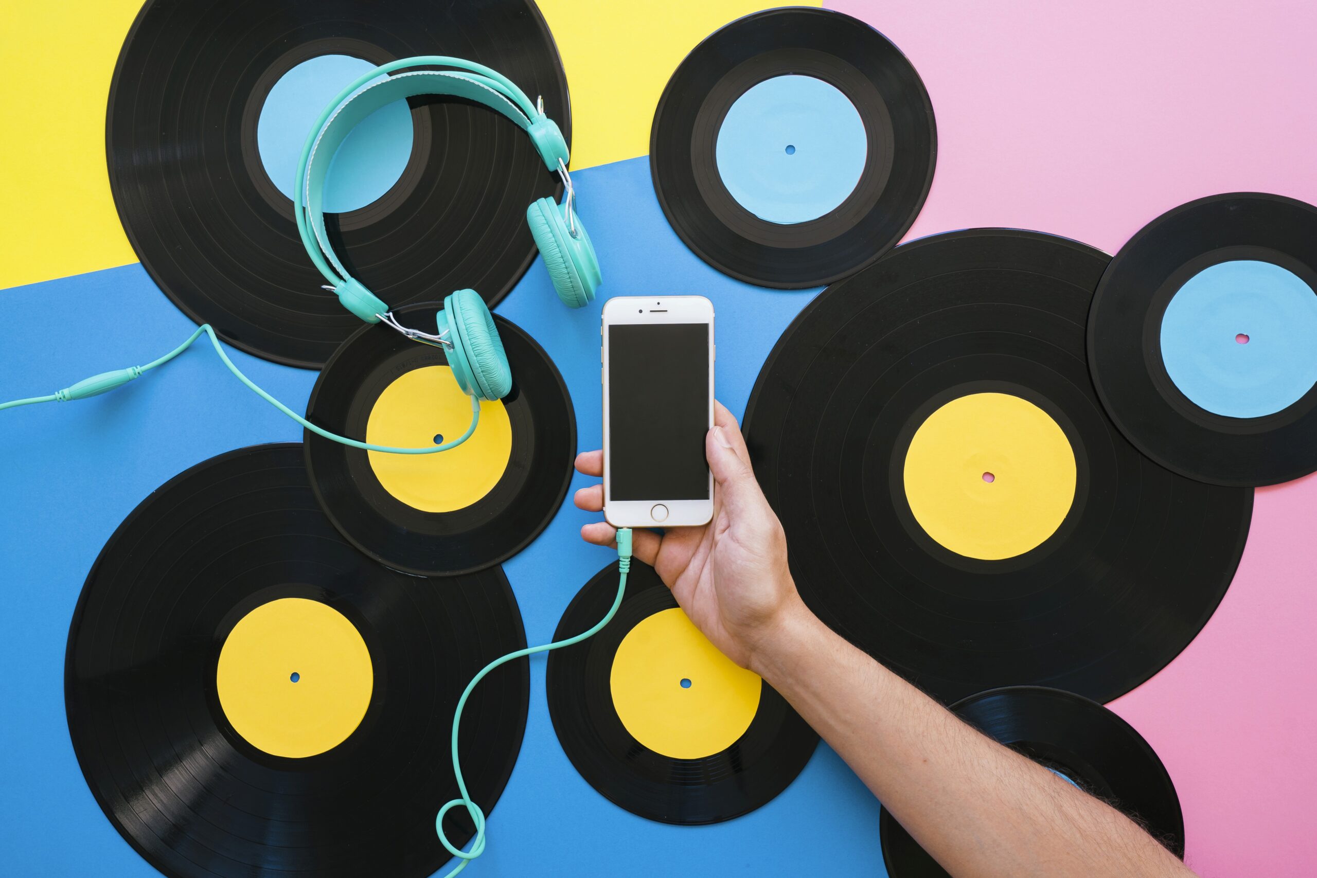 Read more about the article AI Chatbot for Shopify Music Stores in 2026 (Sell Vinyl, Merch & Instruments)