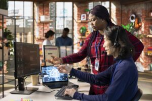 Read more about the article Why 2026 Shopify Brands Are Switching to AI-Only Support