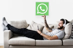 Read more about the article 9 Best WhatsApp Link Generators for Businesses in 2026