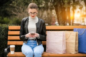 Read more about the article Best Paid AI Chatbot for Shopify in 2026: Features, Pricing and Expert Comparison