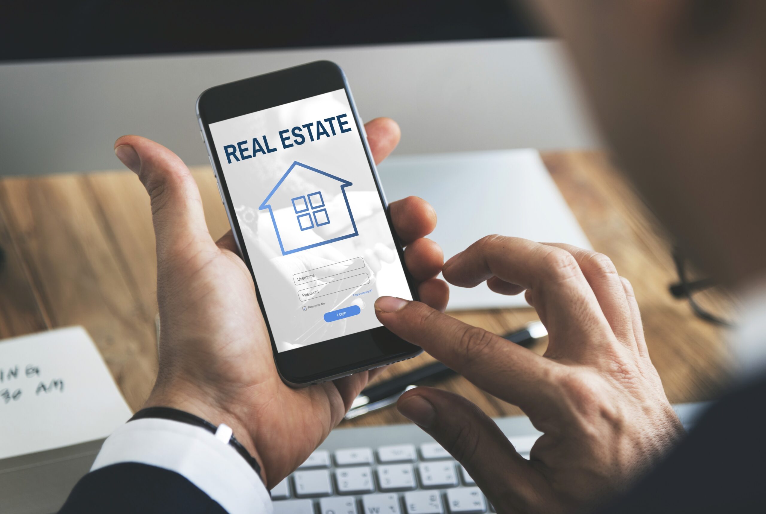 Read more about the article 9 Best Real Estate Chatbots in 2026 with Features comparison