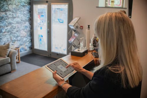 Read more about the article Shopify Hospitality Booking Automation in 2026