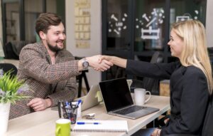 Read more about the article How Solo Shopify Owners Automate Support Without Hiring in 2026