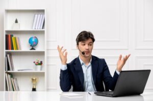 Read more about the article What Is Reactive Customer Service? Definition, Examples & When to Use It (2026 Guide)