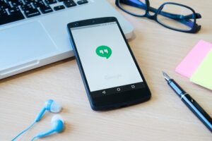 Read more about the article WhatsApp AI Chatbot Features & Use Cases (2026 Guide)
